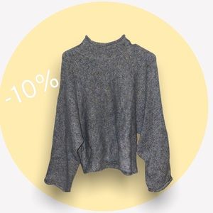 ✨On Sale✨ [William Rast] Wide Sleeve Semi Turtleneck Sweater